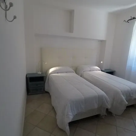 בית נופש Casa Degli Ulivi קאלה ליברוטו